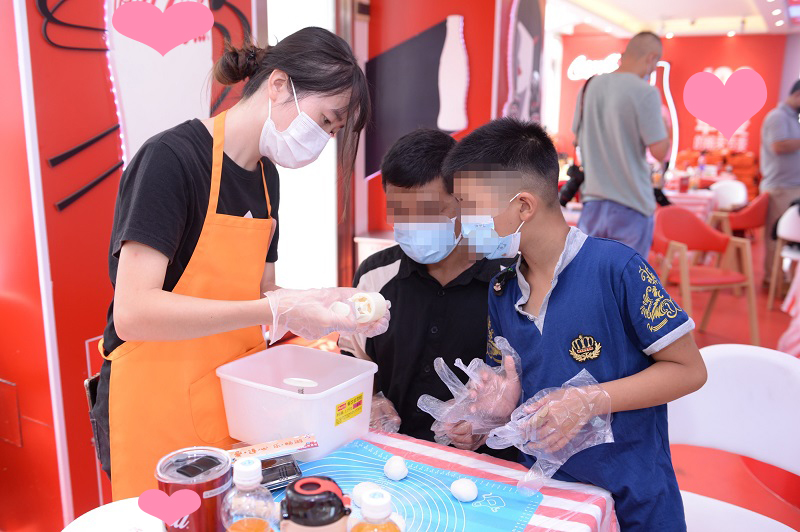 亲子珠江游之冰皮月饼DIY.jpg